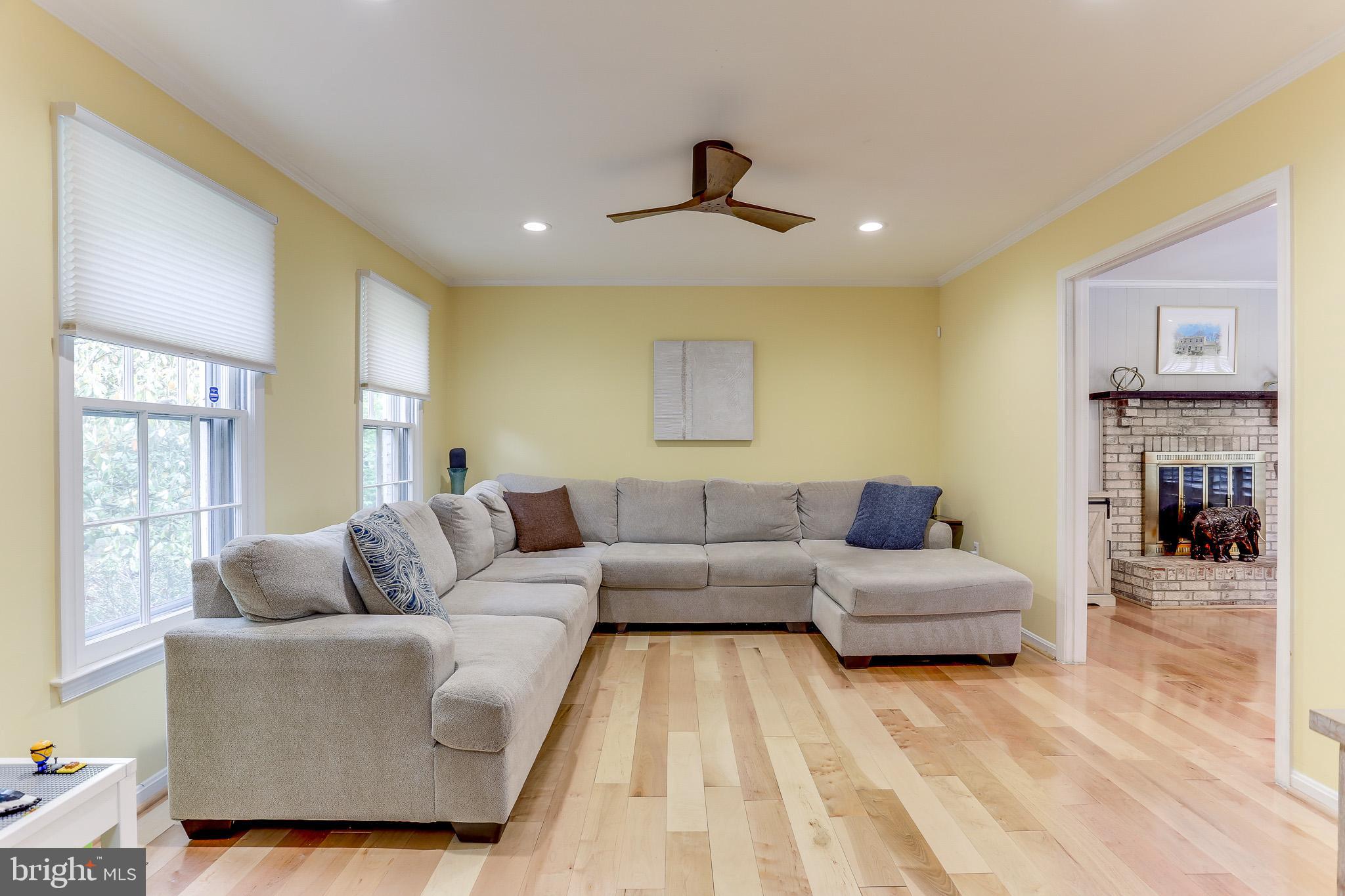 4011 Hummer Road Annandale, VA 22003 - Photo 5 of 56 Gorgeous wood floors, recessed lights & fan