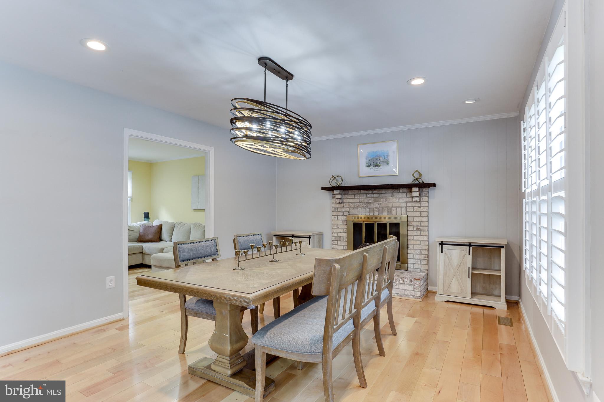 4011 Hummer Road Annandale, VA 22003 - Photo 9 of 56 Family room or dining room .. your choice