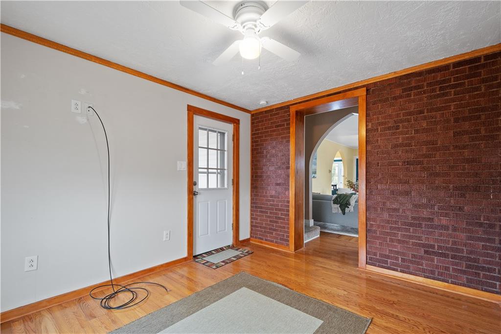 3140 Willett Road Pittsburgh, PA 15227 - Photo 13 of 29 Gallery Image 13