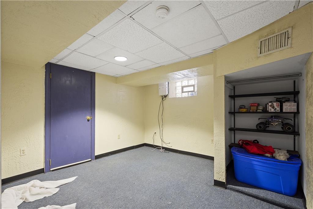 3140 Willett Road Pittsburgh, PA 15227 - Photo 24 of 29 Gallery Image 24