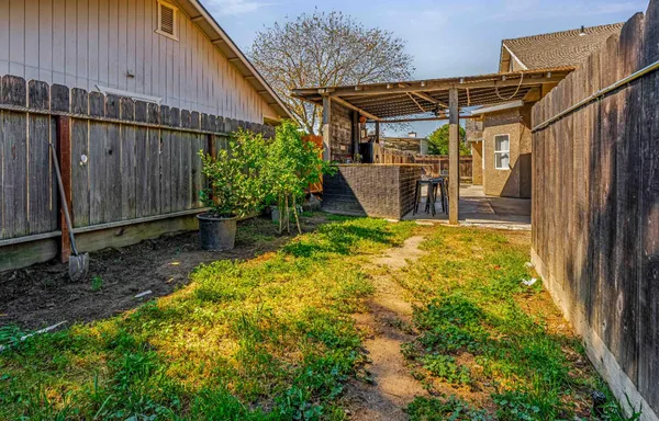 $486,300 | 1628 Sungate Drive, Ceres, CA 95307