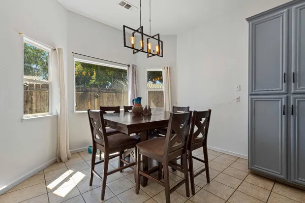 $486,300 | 1628 Sungate Drive, Ceres, CA 95307