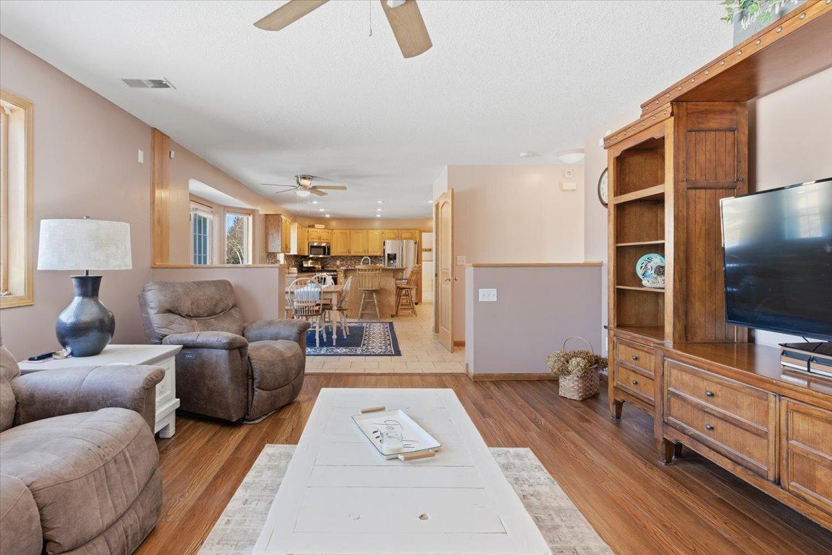17892 Impala Path Lakeville, MN 55044 - Photo 22 of 75
