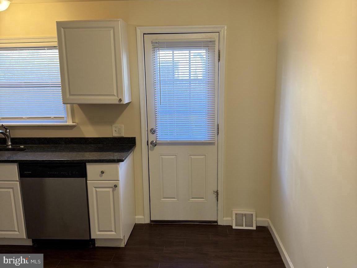 223 Gerritt Street Philadelphia, PA 19147 - Photo 6 of 10 a view of cabinets and wooden floor