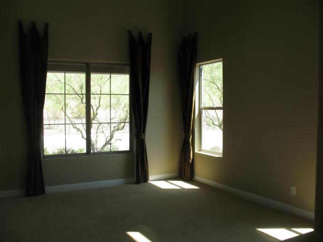 1815 West Red Fox Road Phoenix, AZ 85085 - Photo 5 of 6 .