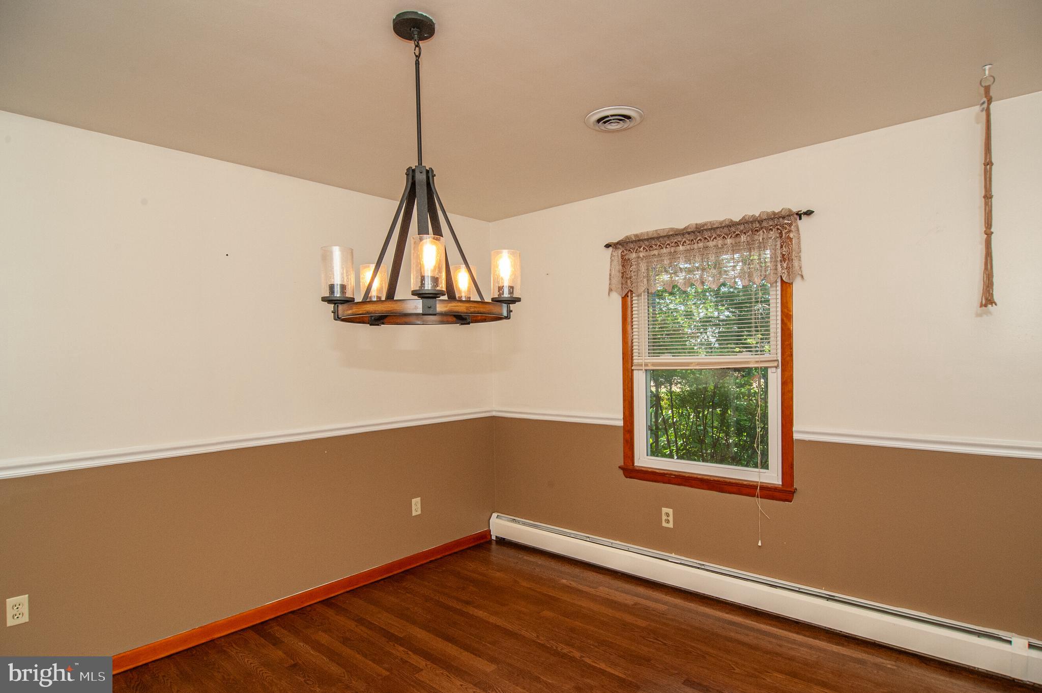 191 Irish Hill Road Felton, DE 19943 - Photo 14 of 40 Dining Room