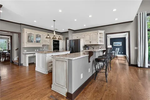 $899,000 | 13101 Walmer Street, Overland Park, KS 66209