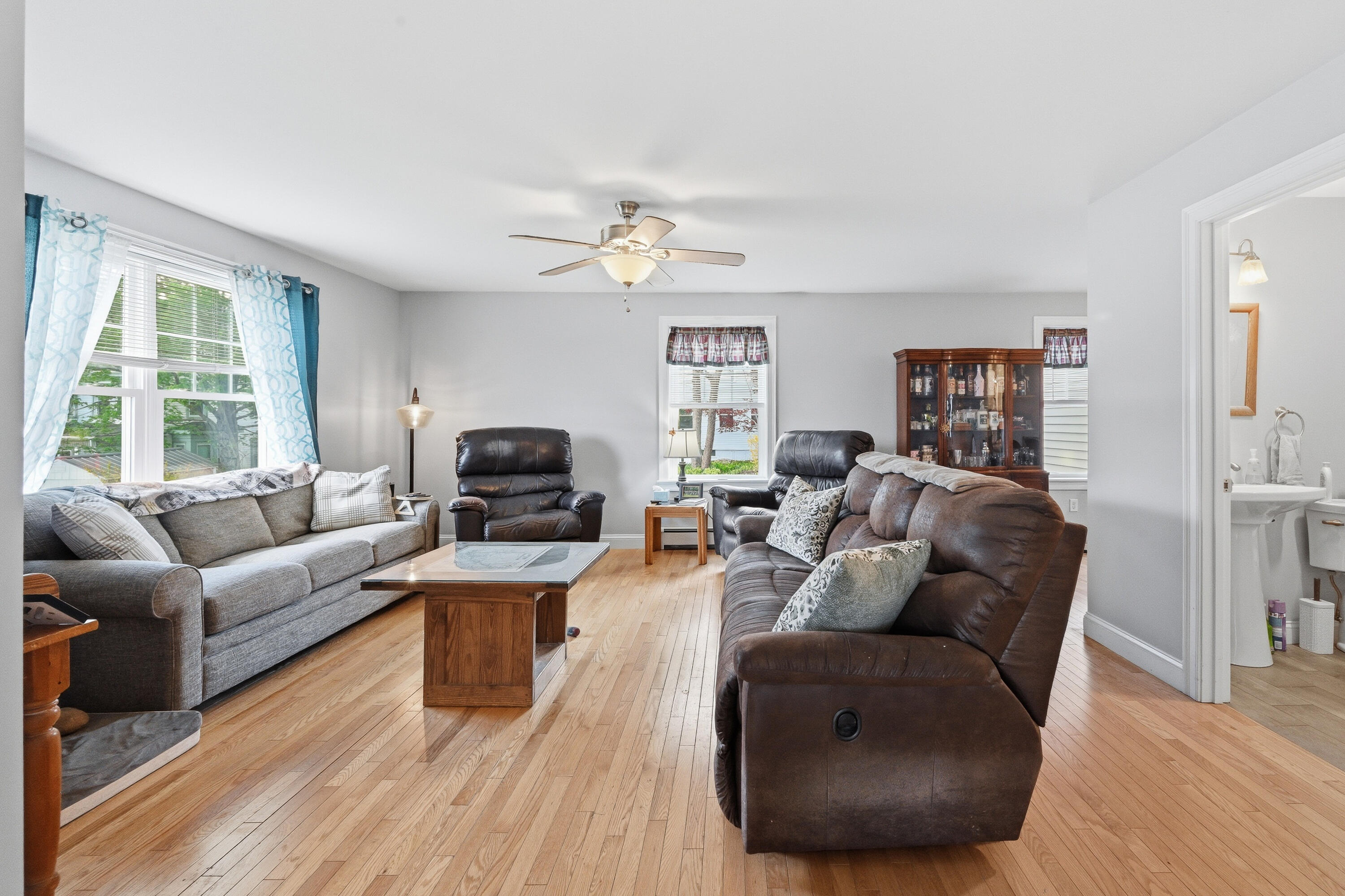 67 Whipple Road Kittery, ME 03904 - Photo 16 of 40 85-MPT72RX-LP-117