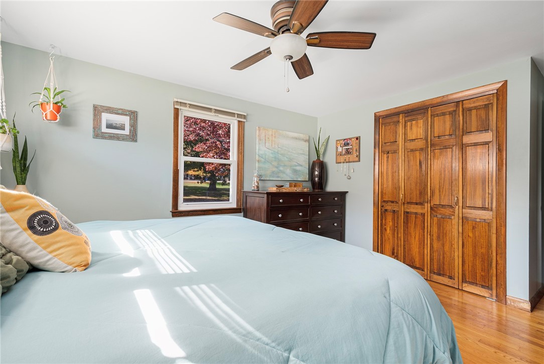 416 Budlong Road Cranston, RI 02920 - Photo 24 of 47