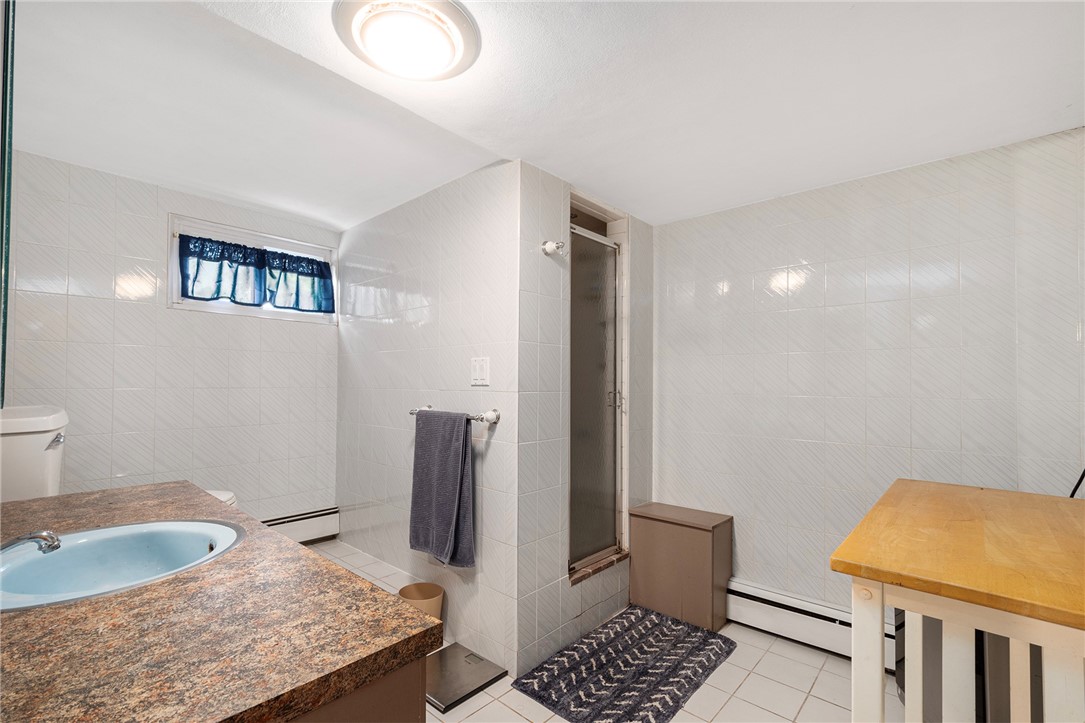 416 Budlong Road Cranston, RI 02920 - Photo 39 of 47