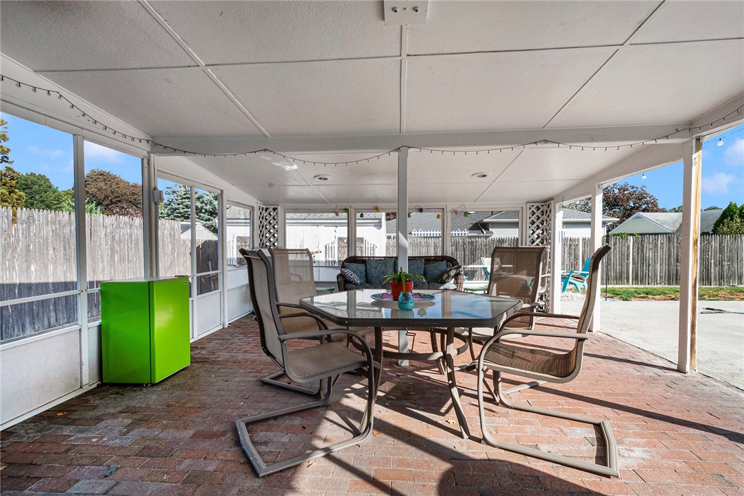 416 Budlong Road Cranston, RI 02920 - Photo 44 of 47