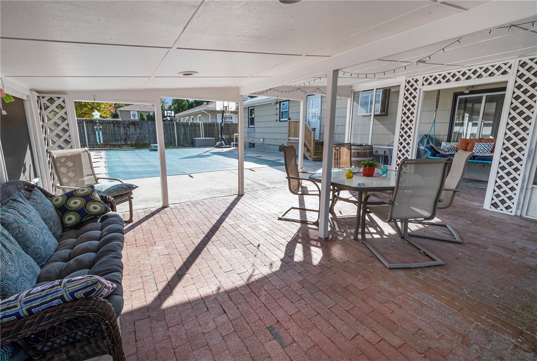 416 Budlong Road Cranston, RI 02920 - Photo 46 of 47