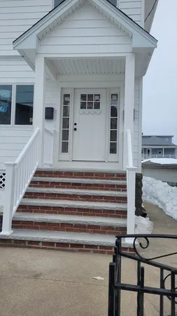 $4,600 | 29 Amaranth Avenue, Unit 1, Medford, MA 02155