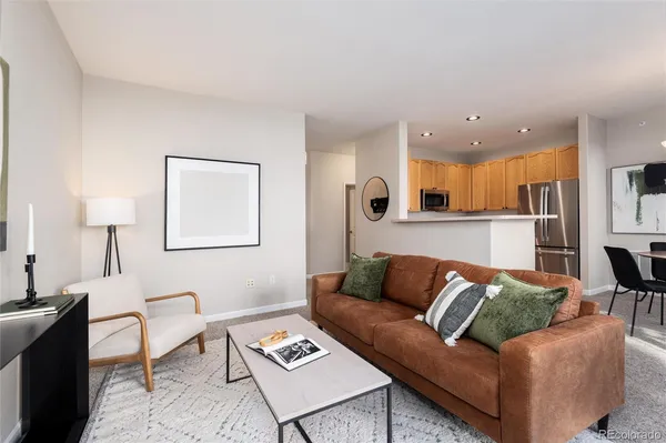 $399,000 | 8465 South Holland Way, Unit 202, Littleton, CO 80128