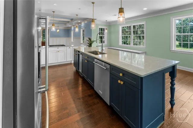 $865,000 | 3217 Coopers Point Drive Northeast, Townsend, GA 31331