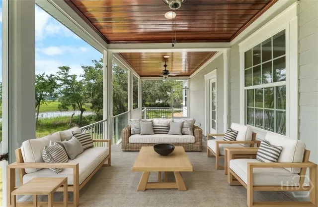 $865,000 | 3217 Coopers Point Drive Northeast, Townsend, GA 31331