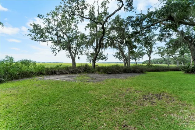 $865,000 | 3217 Coopers Point Drive Northeast, Townsend, GA 31331