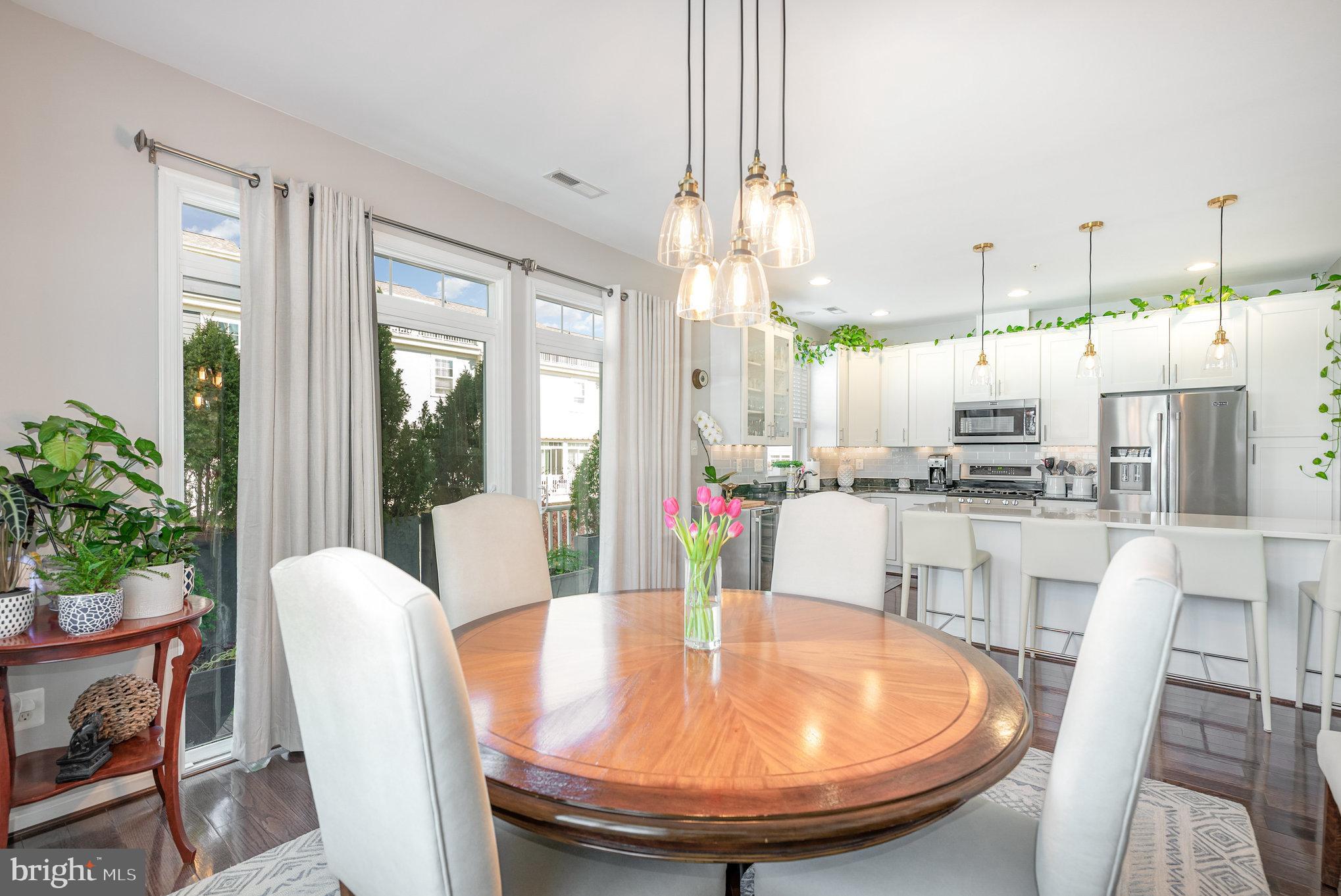 2069 Case Road Baltimore, MD 21222 - Photo 11 of 50 Dining Room