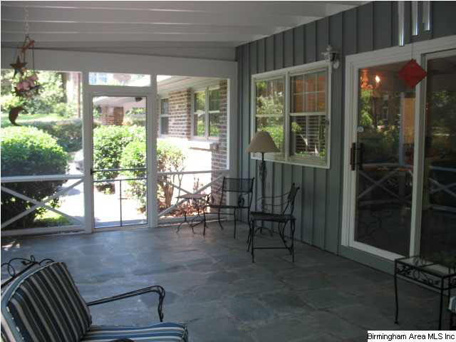 509 Hillyer High Road Anniston, AL 36207 - Photo 17 of 32