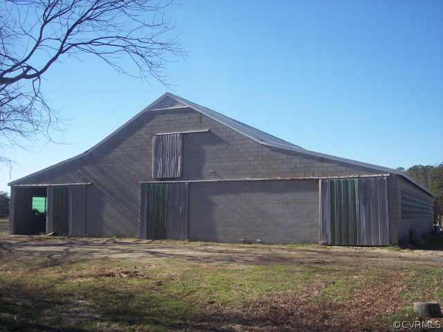 12294 Ashcake Road Ashland, VA 23005 - Photo 8 of 10 Other - Barn