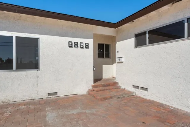 $1,269,888 | 8868 Gowdy Avenue, San Diego, CA 92123