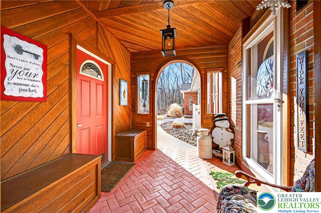 978 Totts Gap Road Bangor, PA 18013 - Photo 6 of 65 Gallery Image 6