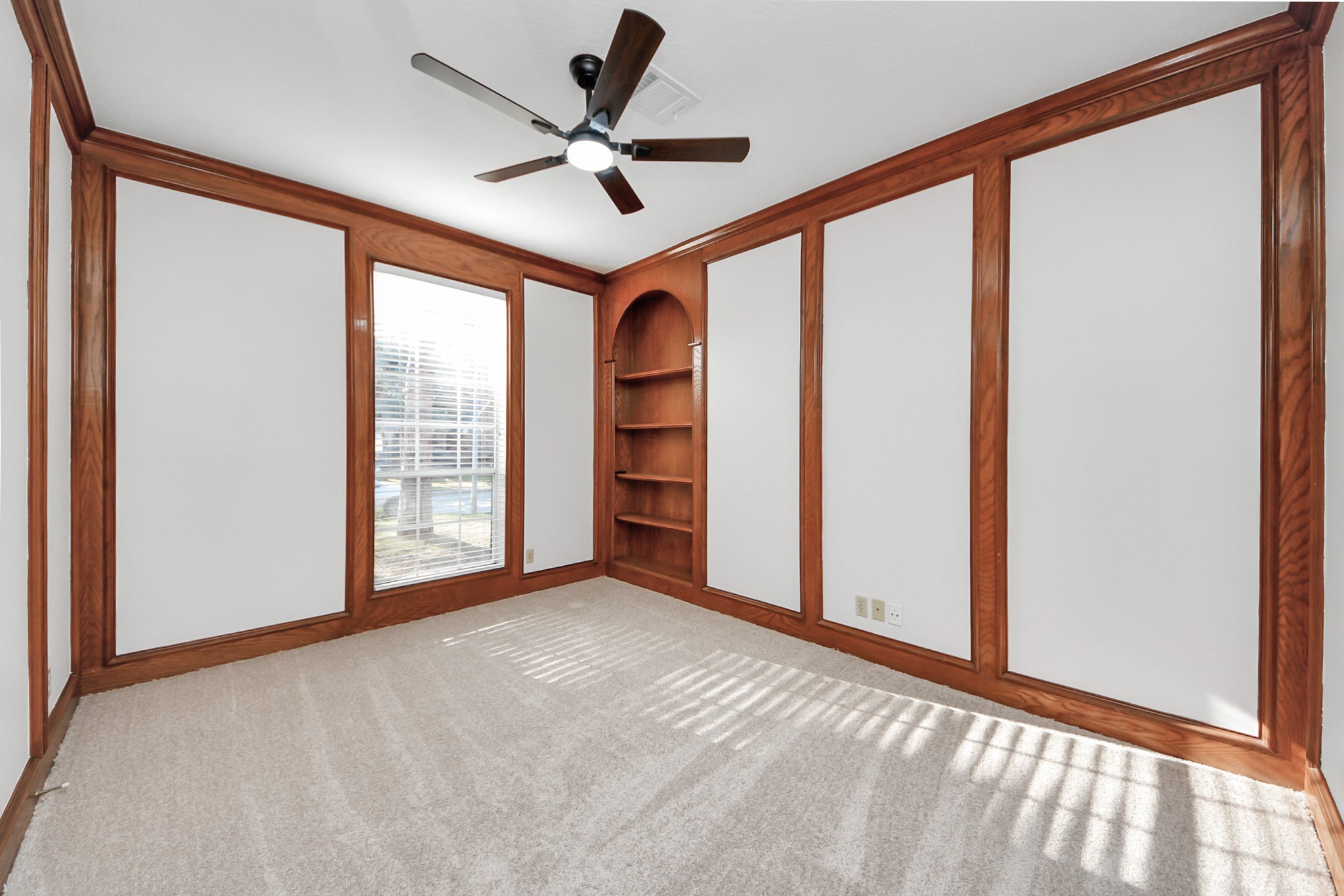 5410 Westbrook Oaks Way Spring, TX 77379 - Photo 12 of 50