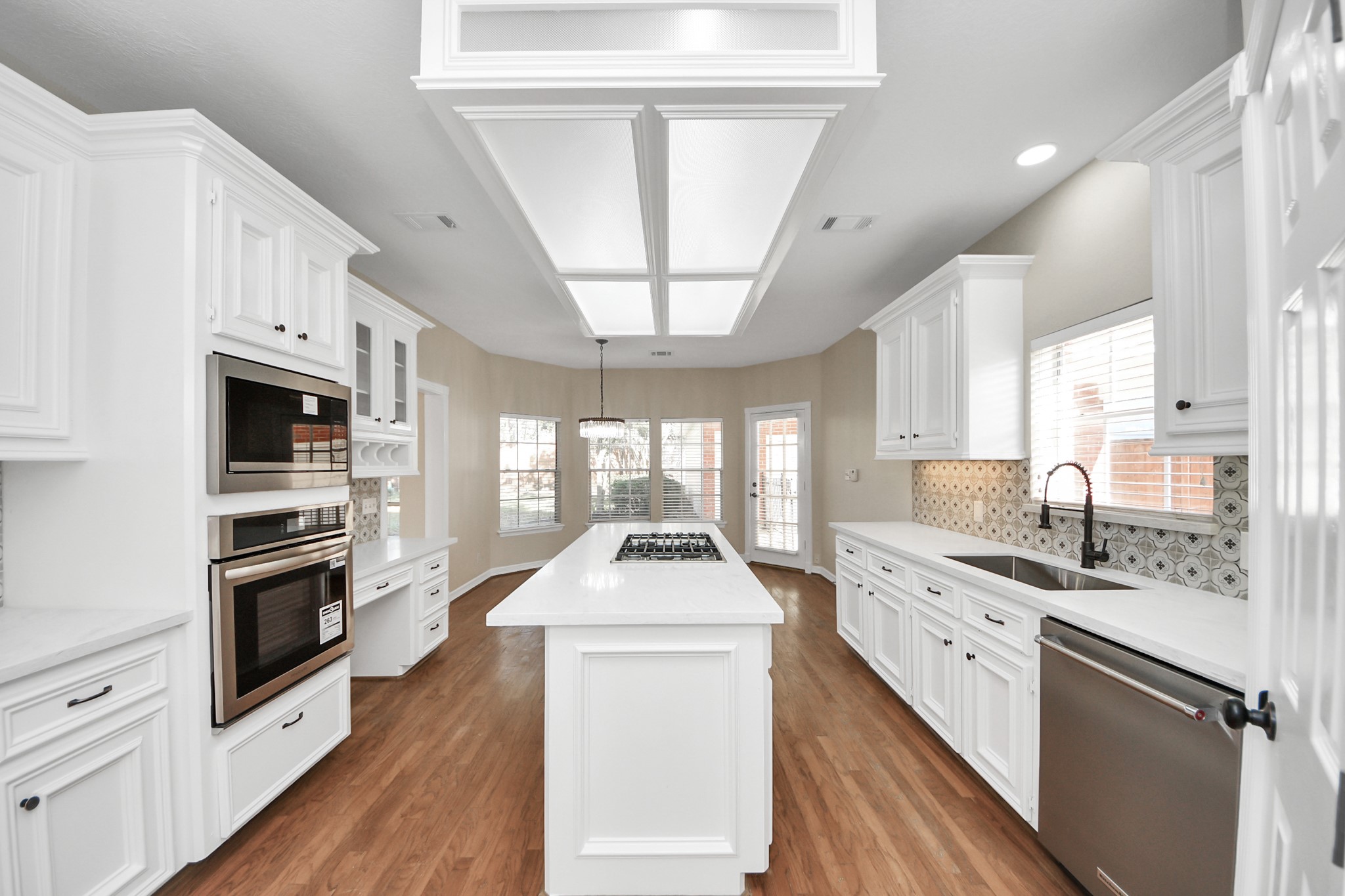 5410 Westbrook Oaks Way Spring, TX 77379 - Photo 16 of 50