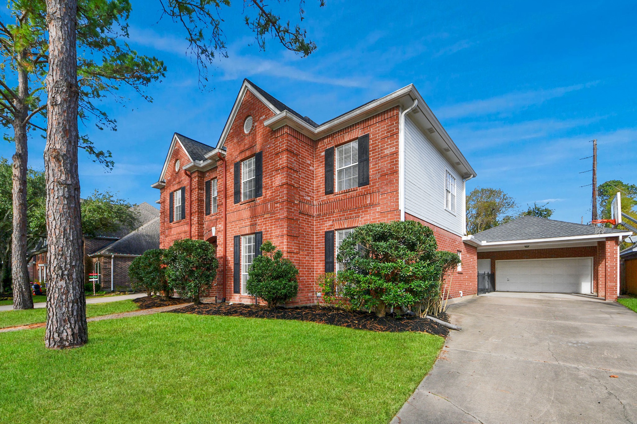 5410 Westbrook Oaks Way Spring, TX 77379 - Photo 3 of 50