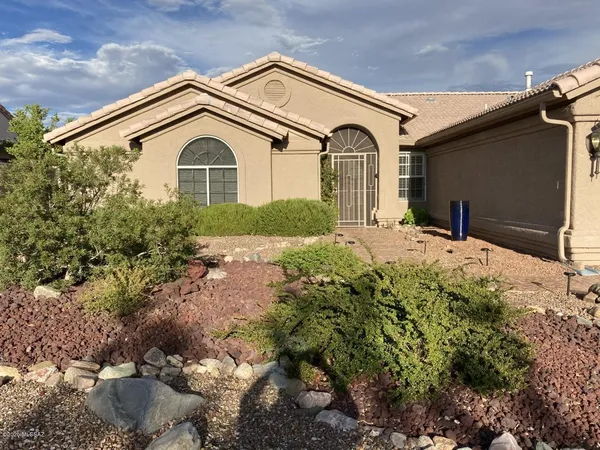$3,100 | 38045 South Elbow Bend Drive, Tucson, AZ 85739