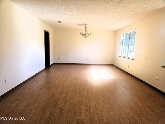 $142,200 | 4409 Lanier Avenue, Pascagoula, MS 39581