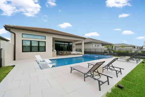$1,799,900 | 9812 Spruce Woods Drive, Boynton Beach, FL 33473