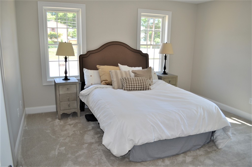 189 Davis Road Westport, MA 02790 - Photo 12 of 15 Gallery Image 12