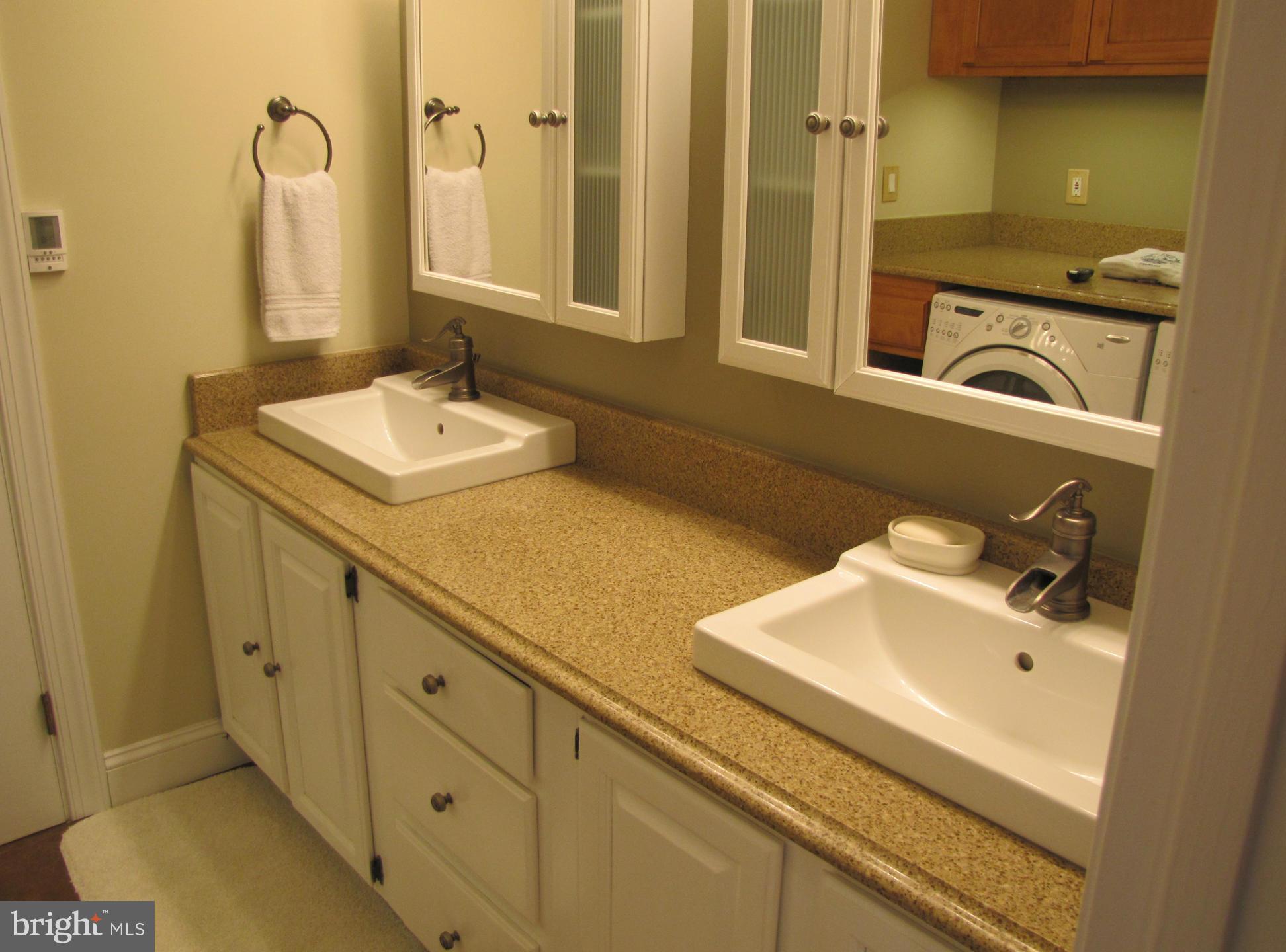 6200 Evergreen Mountain Road Broad Run, VA 20137 - Photo 15 of 29 Bath