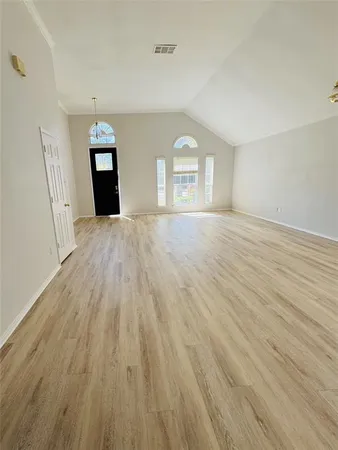 $2,300 | 2704 Aspen Drive, McKinney, TX 75070