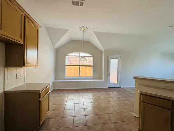 $2,300 | 2704 Aspen Drive, McKinney, TX 75070
