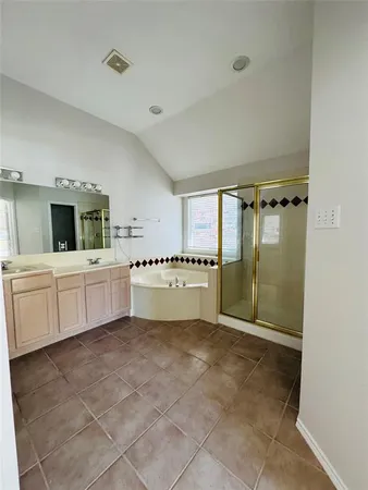 $2,300 | 2704 Aspen Drive, McKinney, TX 75070