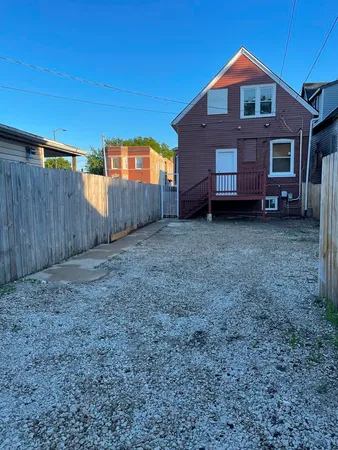 $279,900 | 906 West 71st Street, Chicago, IL 60621