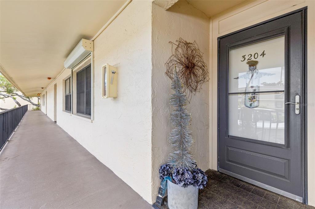 12300 Vonn Road, Unit 3204 Largo, FL 33774 - Photo 4 of 33 Gallery Image 4