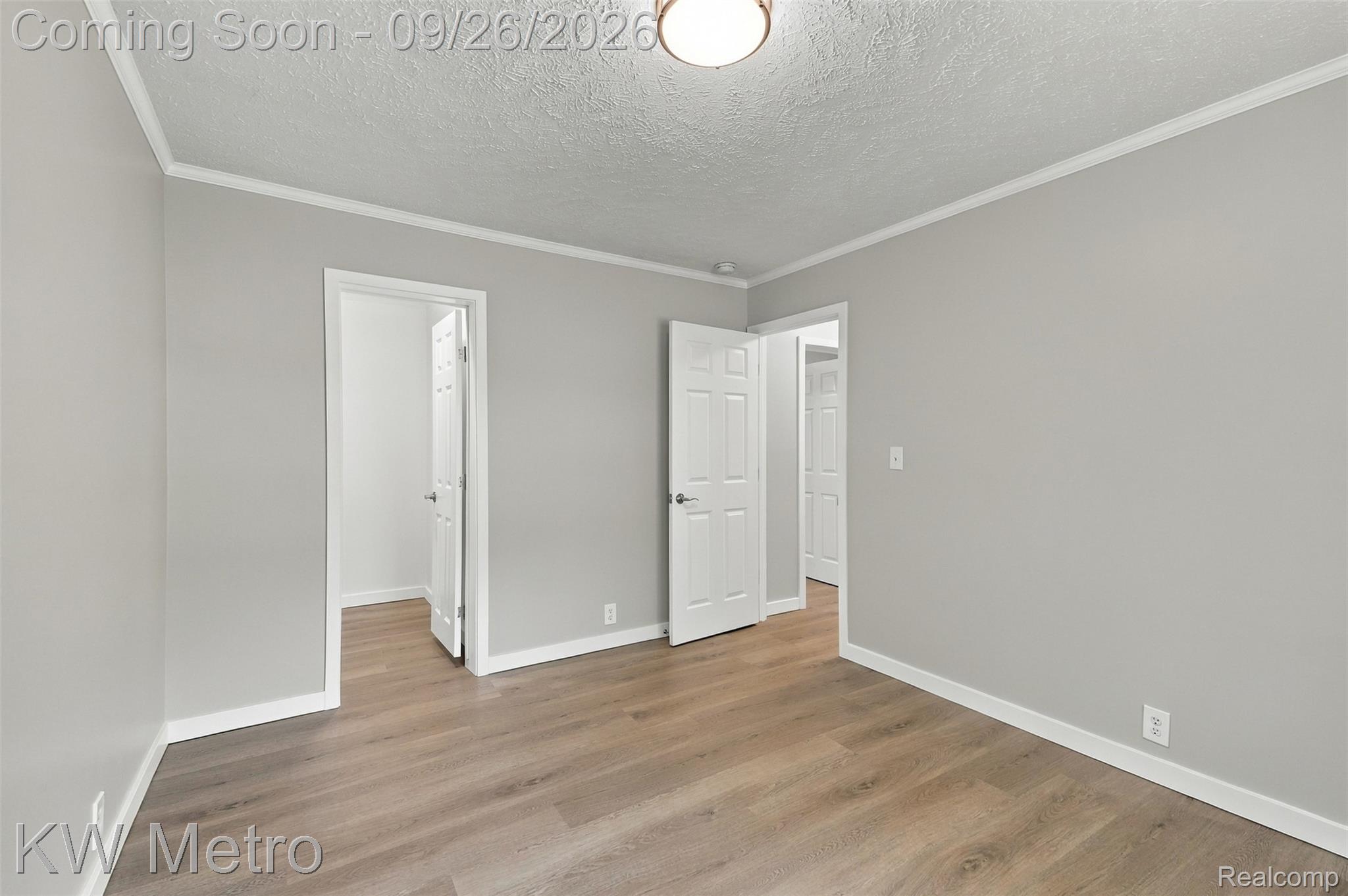 6745 Robb Road Fowlerville, MI 48836 - Photo 31 of 43 Bedroom #3 w/Walk-In Closet