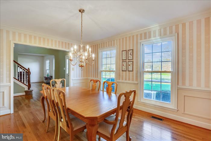 17818 Dr Walling Road Poolesville, MD 20837 - Photo 12 of 128 Formal Dining Room