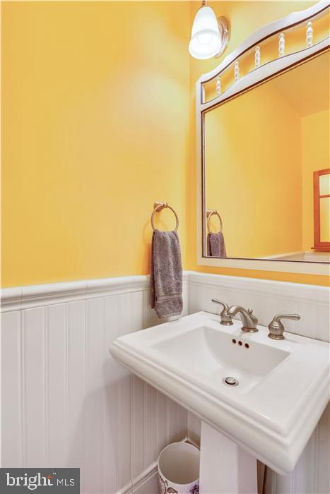17818 Dr Walling Road Poolesville, MD 20837 - Photo 31 of 128 Gallery Image 31