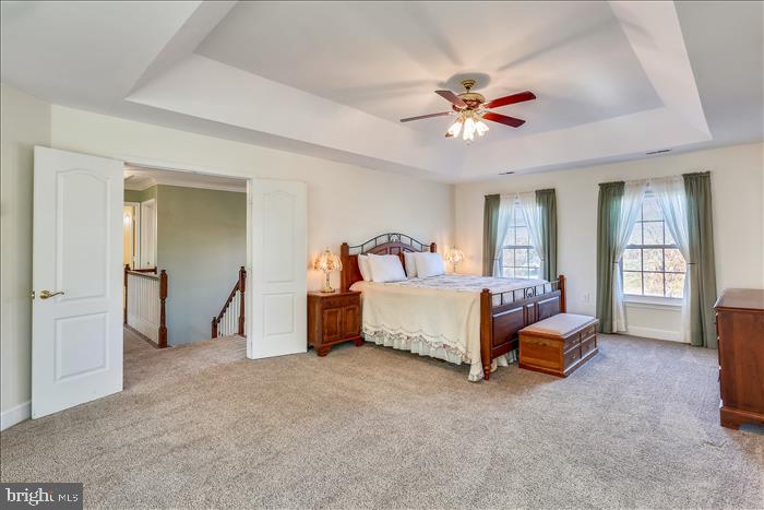 17818 Dr Walling Road Poolesville, MD 20837 - Photo 44 of 128 Private Primary Suite!
