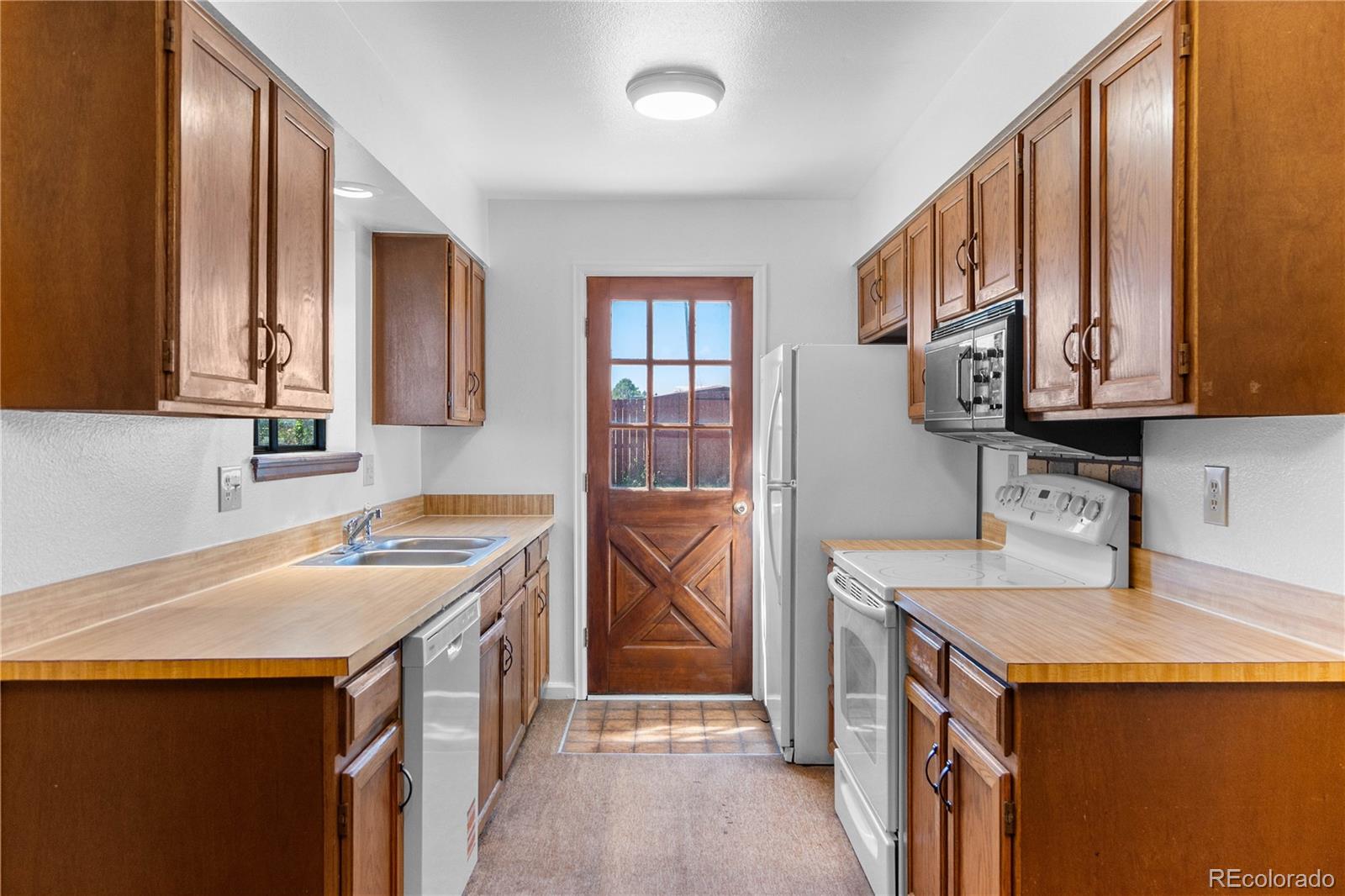 45990 Summit Road Parker, CO 80138 - Photo 11 of 44