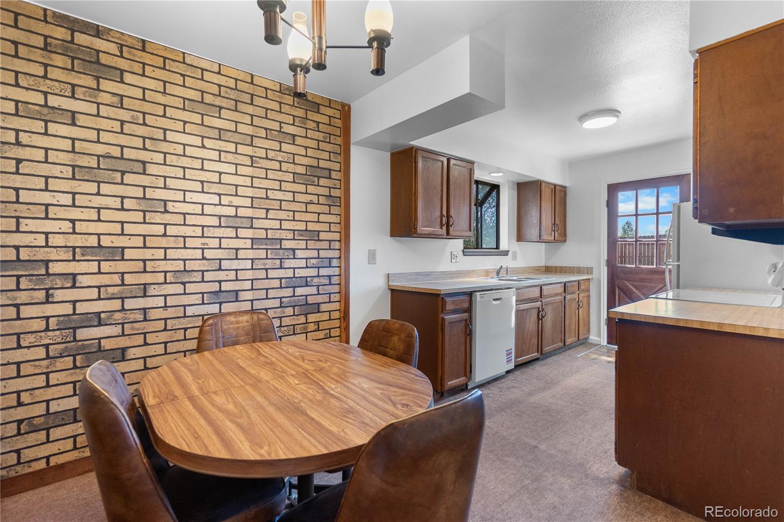 45990 Summit Road Parker, CO 80138 - Photo 9 of 44