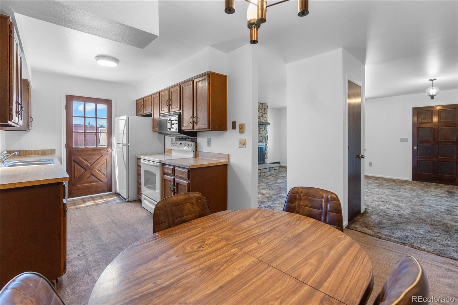 45990 Summit Road Parker, CO 80138 - Photo 10 of 44