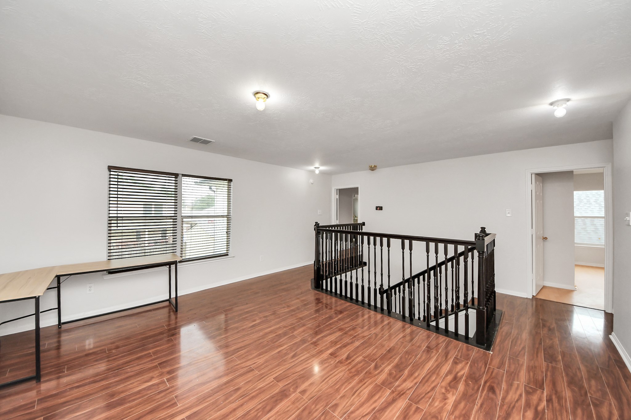 1910 Fallow Lane Houston, TX 77049 - Photo 16 of 25
