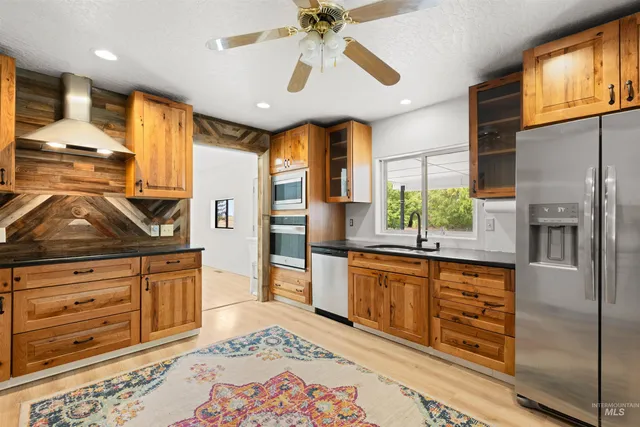 $609,000 | 2333 Berglund Road, Emmett, ID 83617