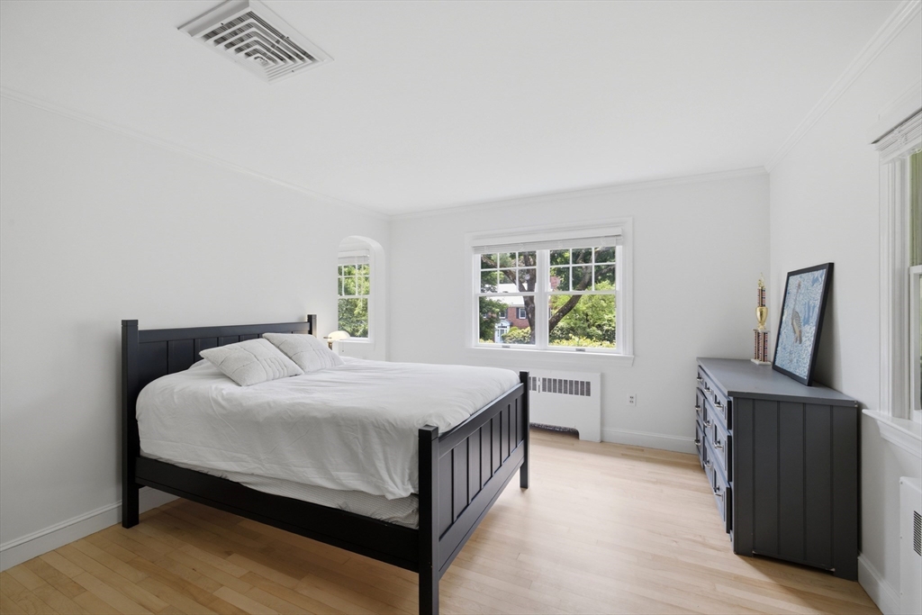 181 Rutledge Road Belmont, MA 02478 - Photo 17 of 40