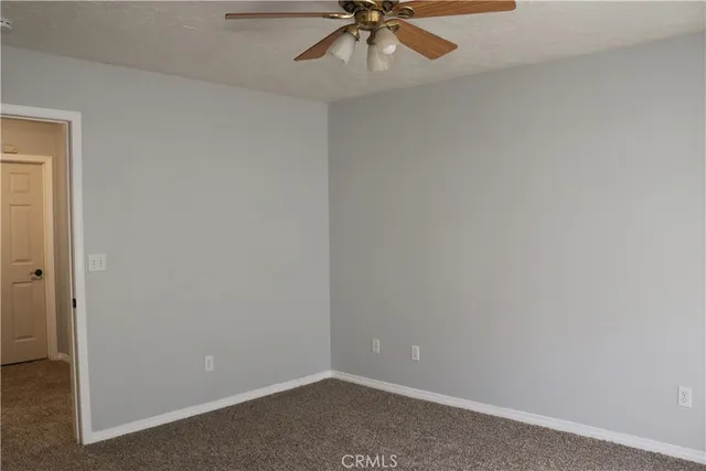 $2,500 | 11243 Pinon Avenue, Hesperia, CA 92345